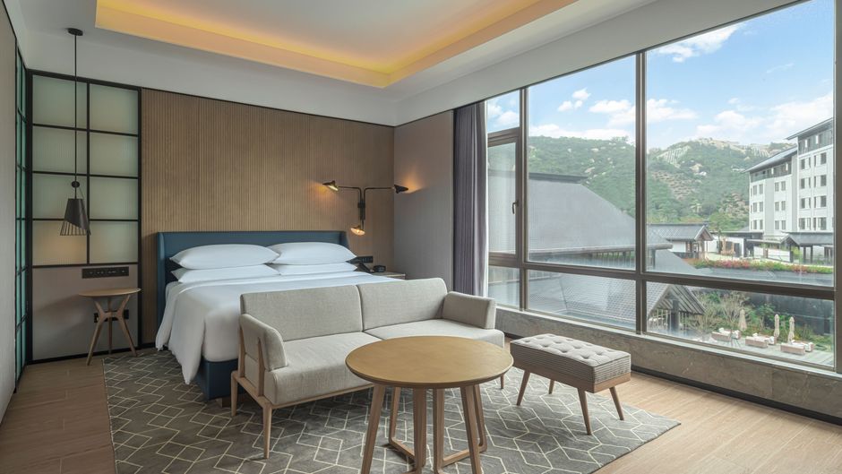 Sheraton Maoming Hot Spring Resort Suite