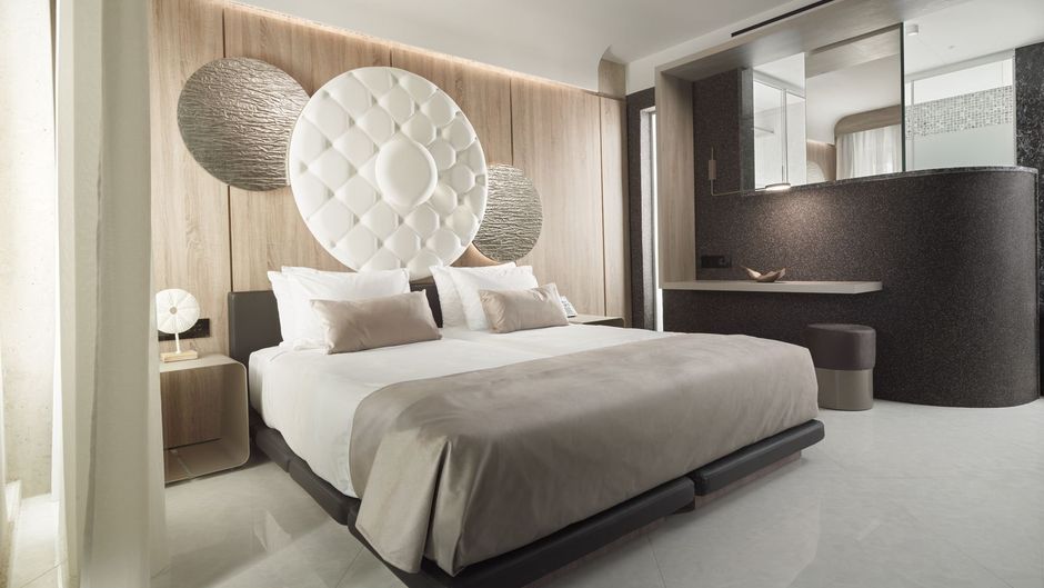 Nautilux Hotel Room