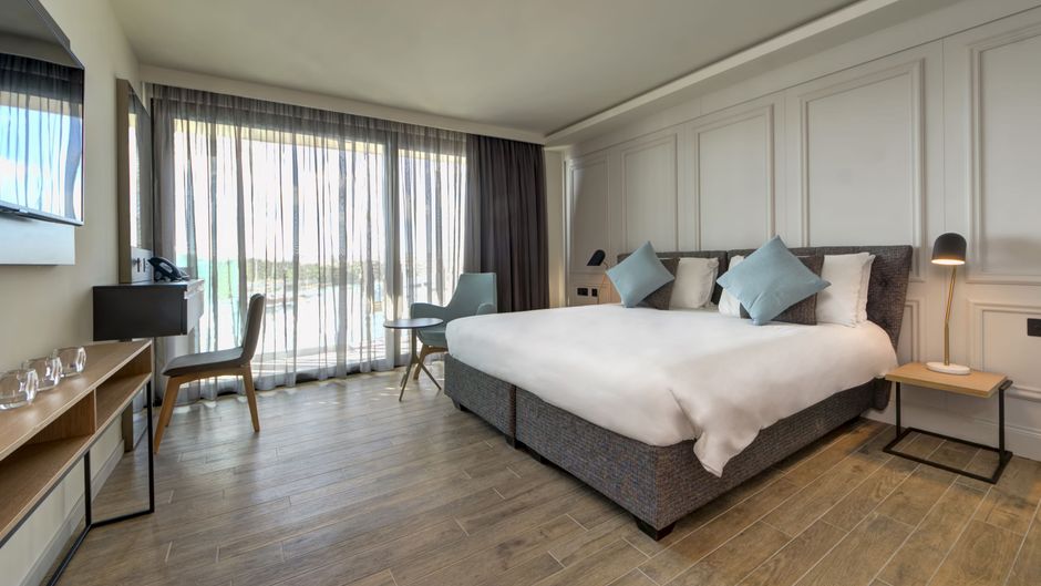 Land's End Boutique Hotel Room