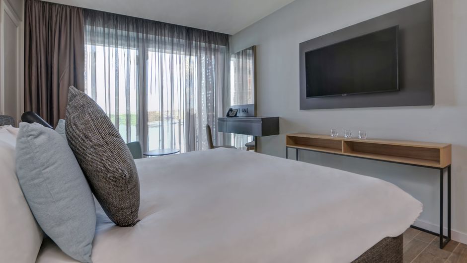 Land's End Boutique Hotel Room