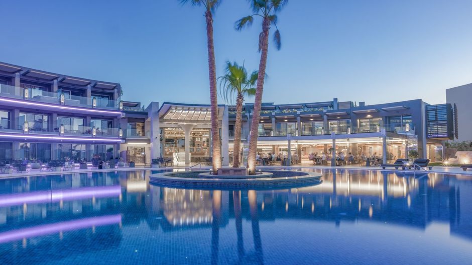 Nautilux Hotel Exterior