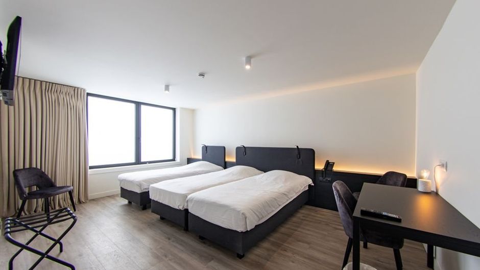 Bell X Hotel Room