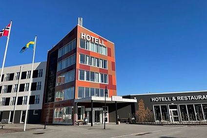 Arjang Hotel