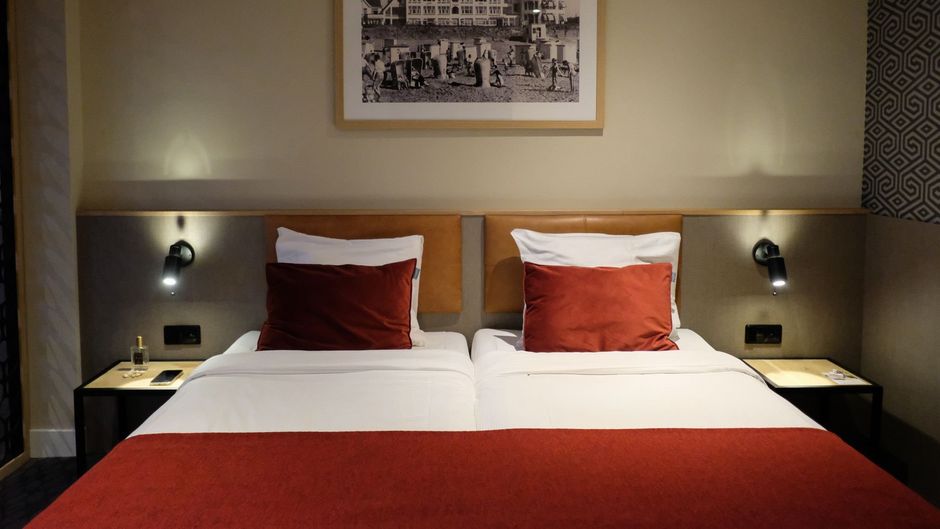 Two Brothers Noordwijk Beach Room