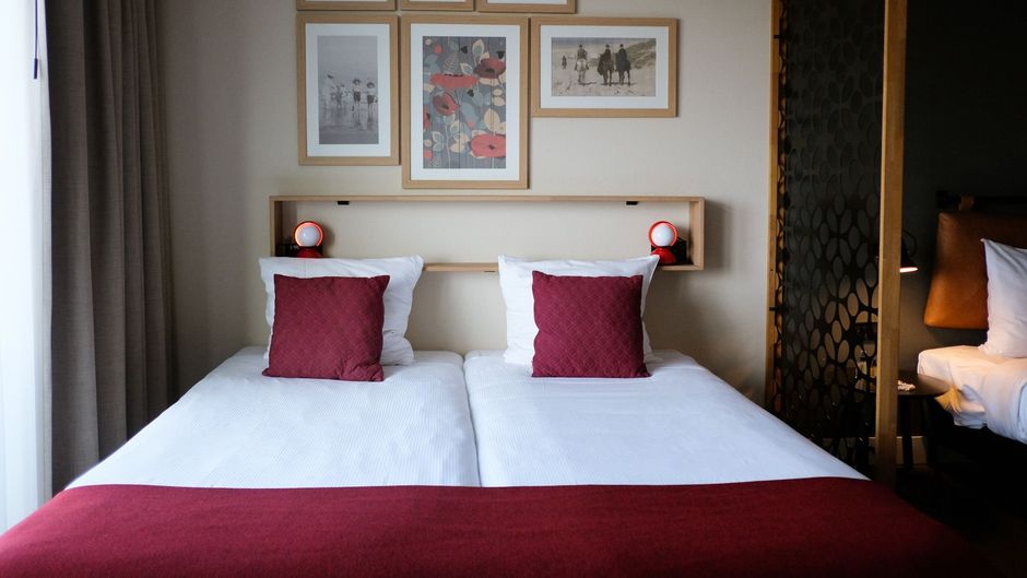 Two Brothers Noordwijk Beach Room