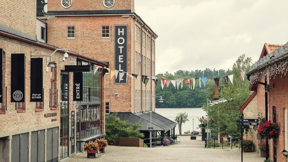 Naas Fabriker Hotel Exterior