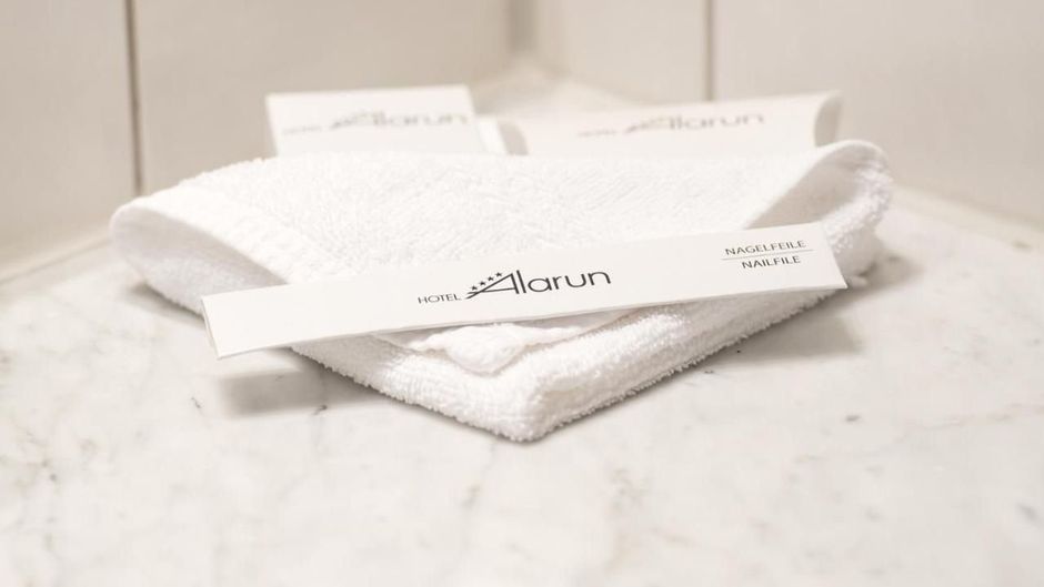 Hotel Alarun Room