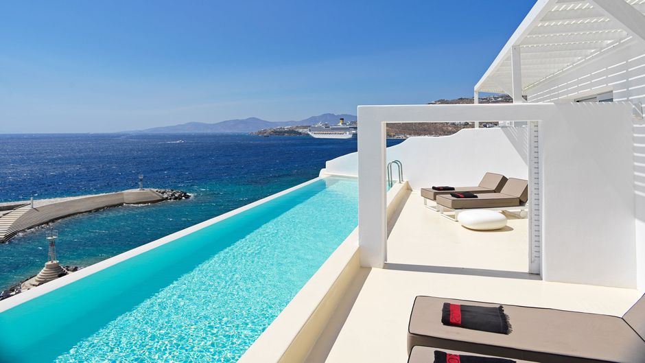 Kouros Hotel & Suites Room