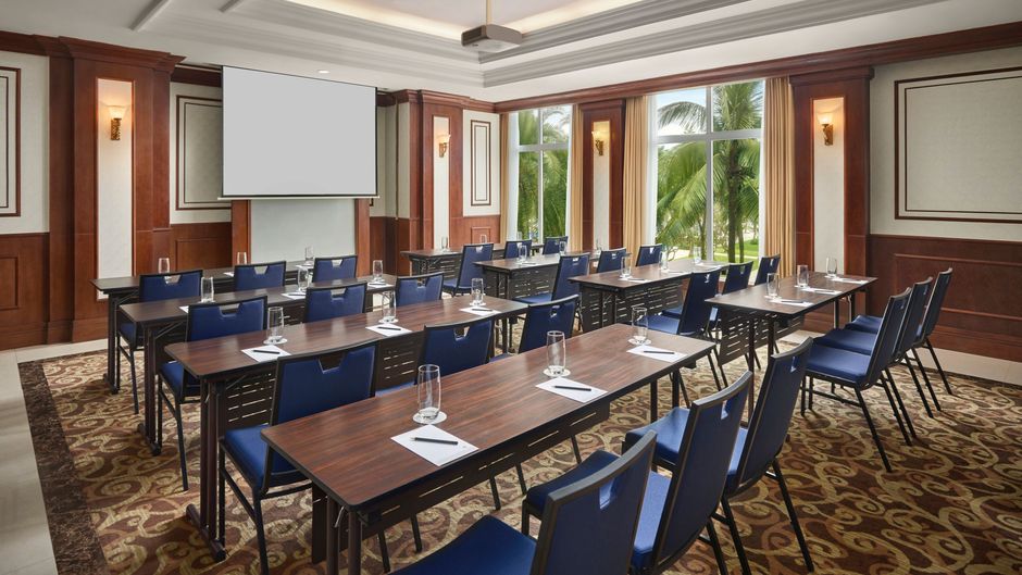 Danang Marriott Resort & Spa Meeting