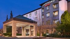 Courtyard Sacramento Folsom
