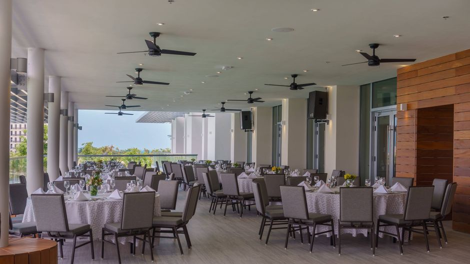 Renaissance Cancun Resort & Marina Meeting