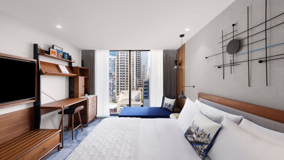 Le Meridien Melbourne Room
