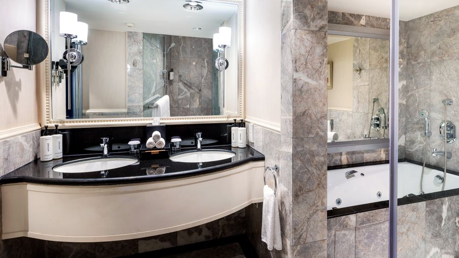 voco Orchard Singapore Suite