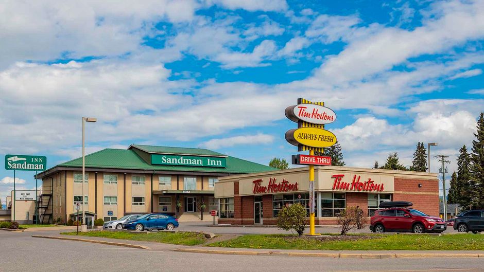 Sandman Inn Smithers Exterior