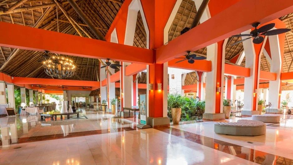 Grand Palladium Punta Cana Resort & Spa Lobby