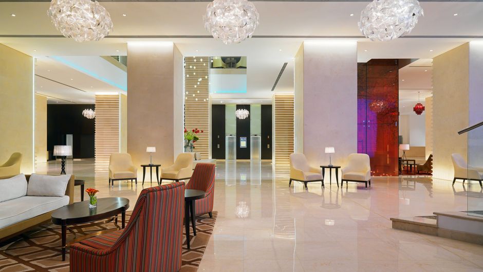 Sheraton Cairo Hotel & Casino Lobby