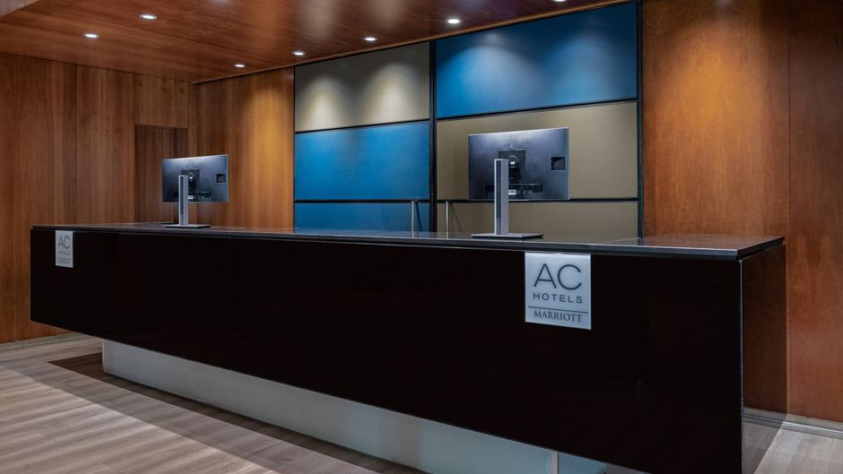AC Hotel La Linea Lobby