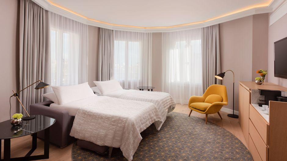 Le Meridien Barcelona Room