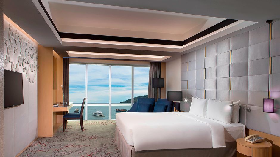 Le Meridien Kota Kinabalu Room