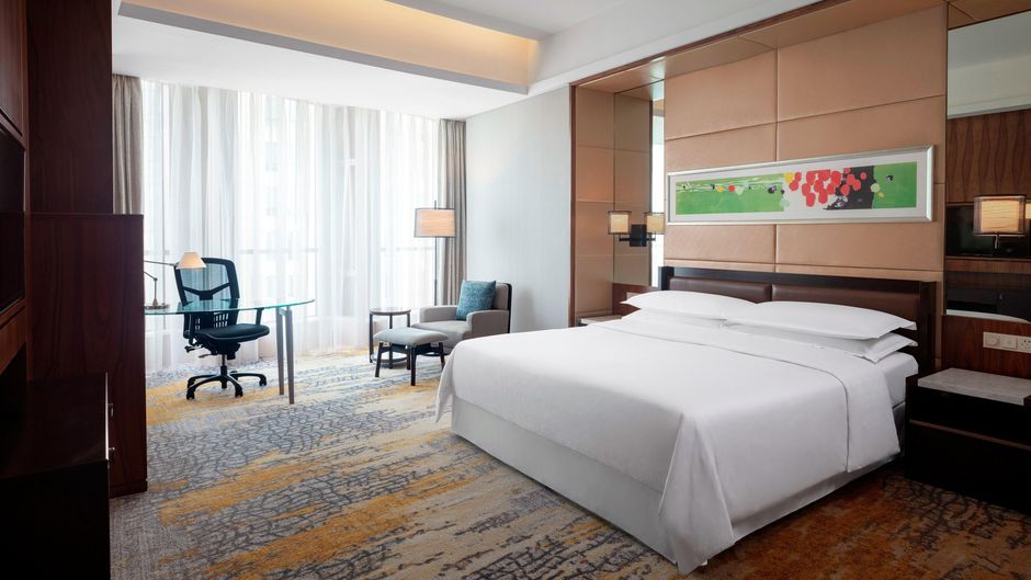 Sheraton Grand Pudong Hotel & Residences Room