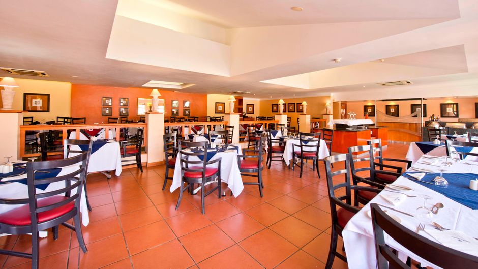 Protea Hotel Ondangwa Restaurant
