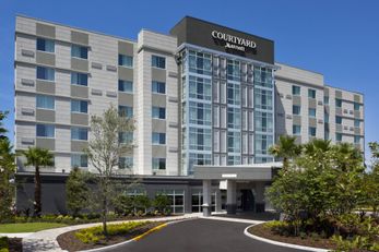 Courtyard Orlando South/Grande Lakes Are