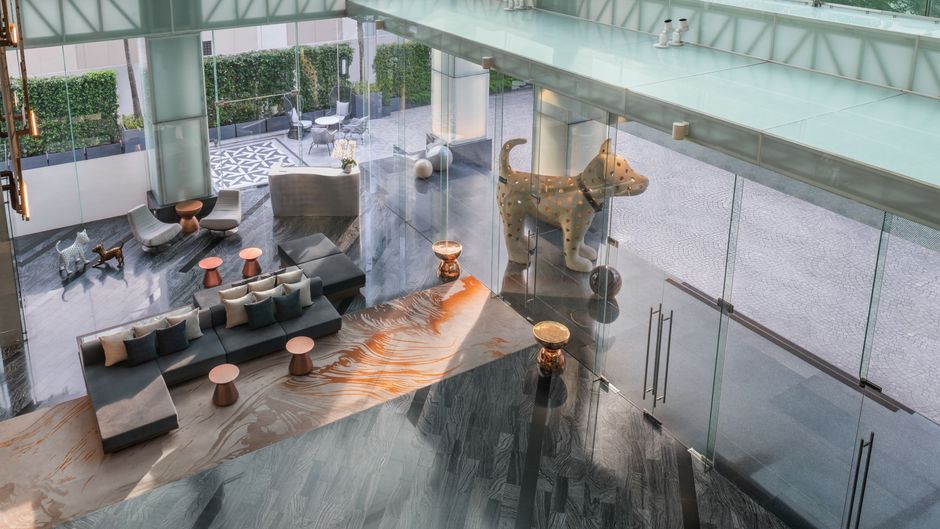Le Meridien Bangkok Lobby