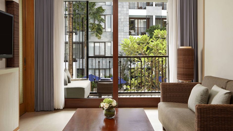 Courtyard Bali Seminyak Resort Suite