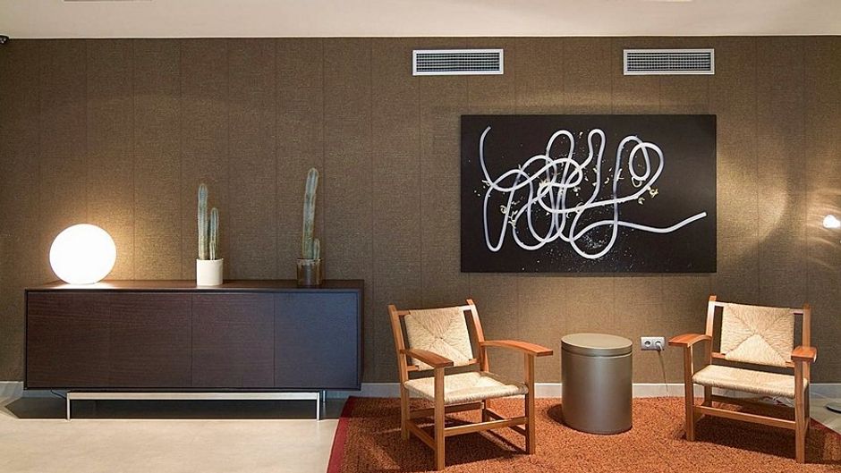 Magnolia Hotel Lobby