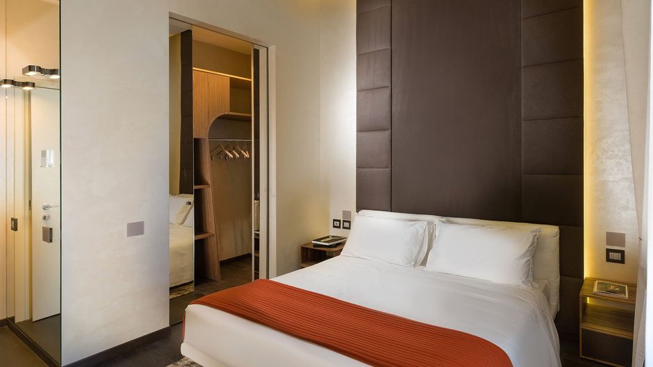 The Glamore Milano Duomo Room