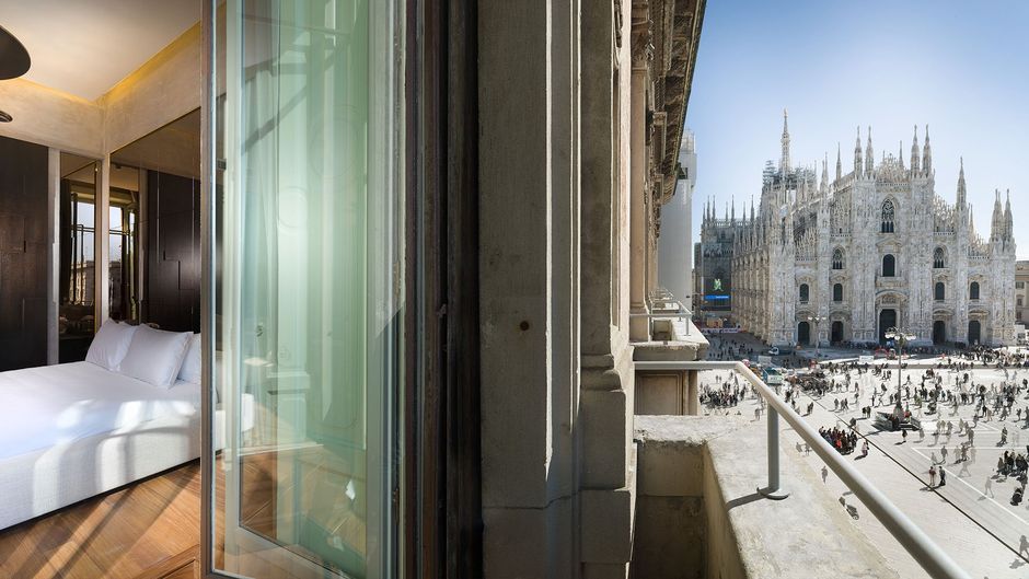 The Glamore Milano Duomo Exterior