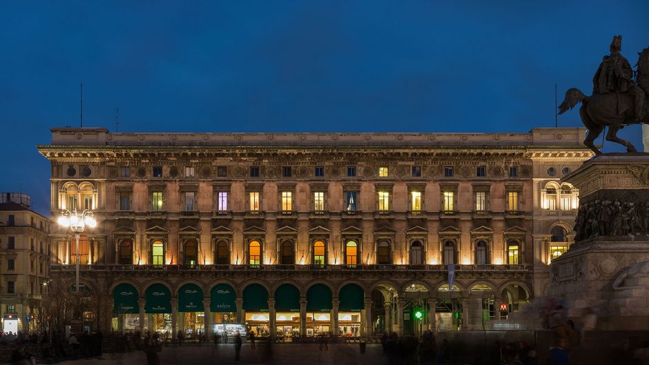 The Glamore Milano Duomo Exterior