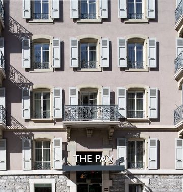 Pax Hotel