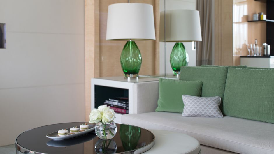 Four Seasons Hotel London at Park Lane Lobby