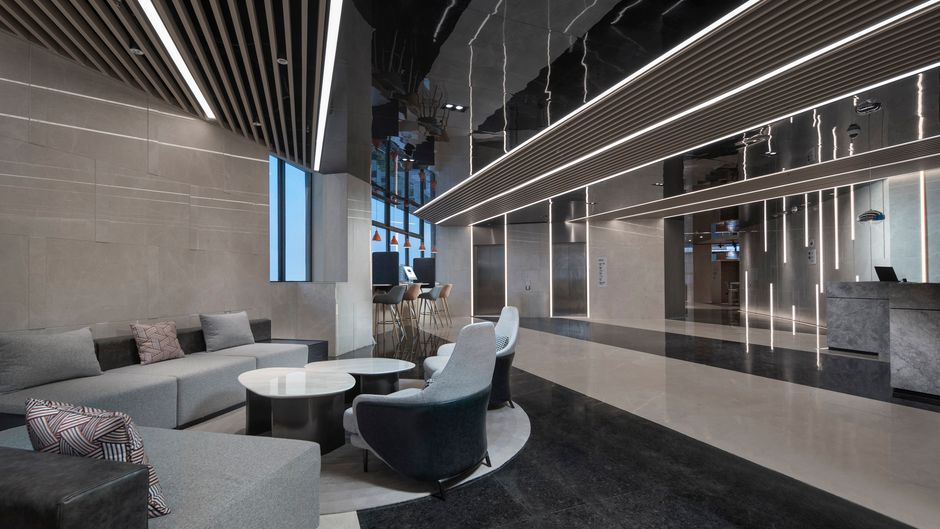 Holiday Inn Express Qingpu Moduli Lobby