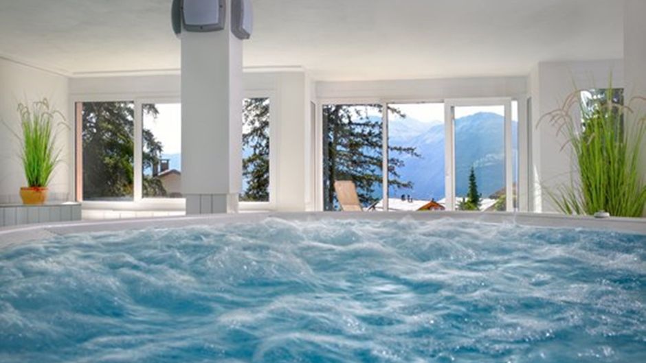 Aparthotel helvetia Intergolf Pool