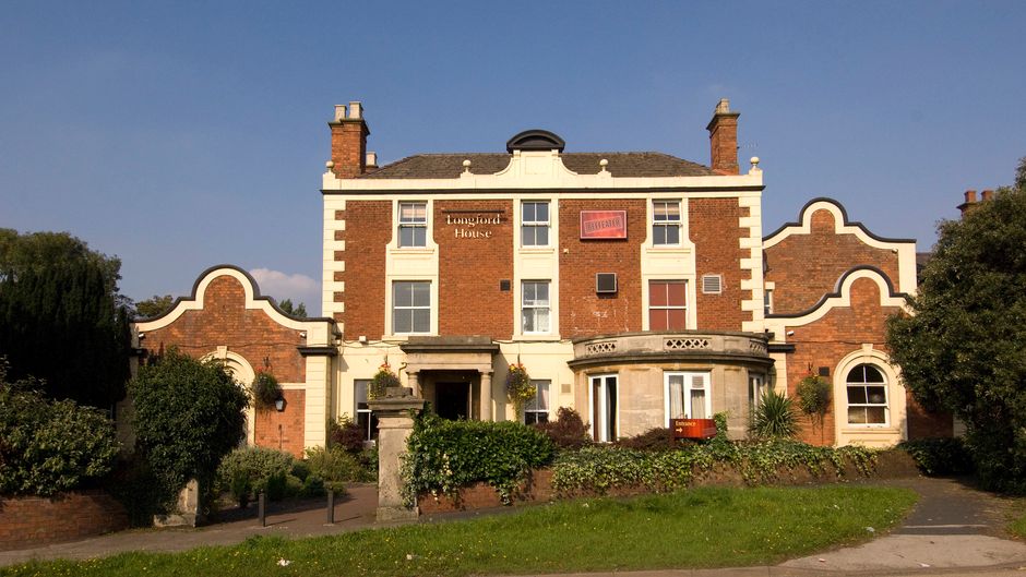 Premier Inn Cannock South Exterior