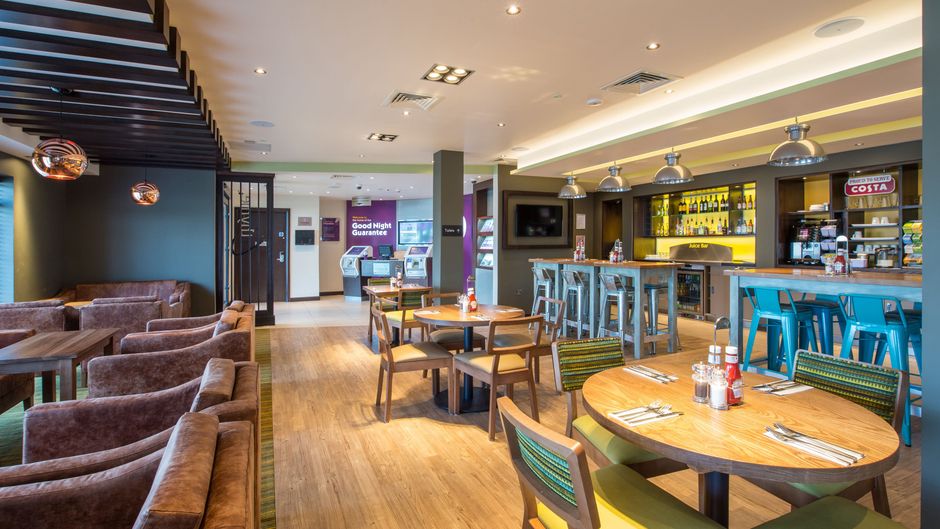 Premier Inn Gillingham Victory Pier Restaurant