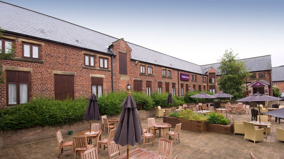 Premier Inn Chorley North Exterior