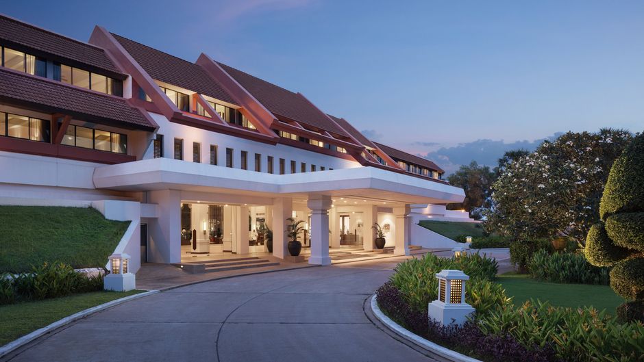 Le Meridien Angkor Exterior