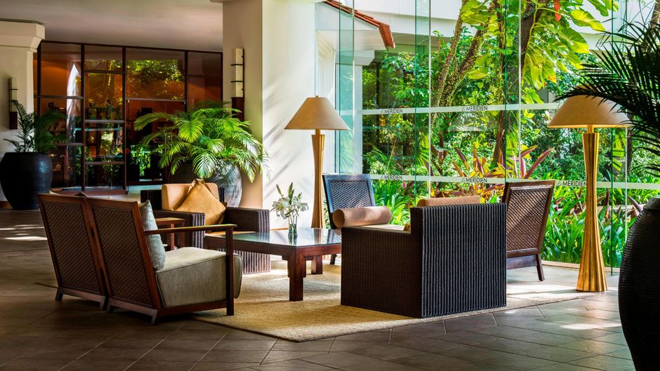 Le Meridien Angkor Lobby