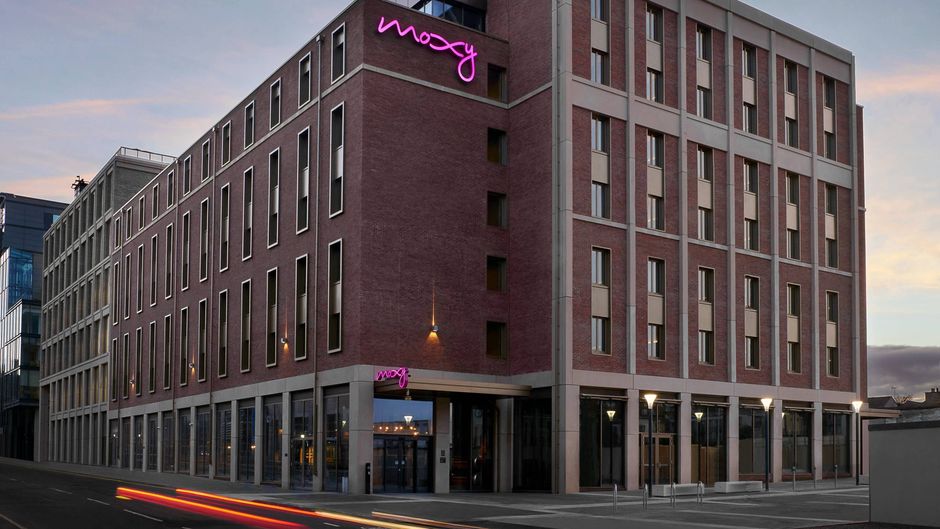 Moxy Edinburgh Fountainbridge Exterior