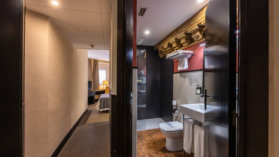 Hotel Monasterio Benedictino Room