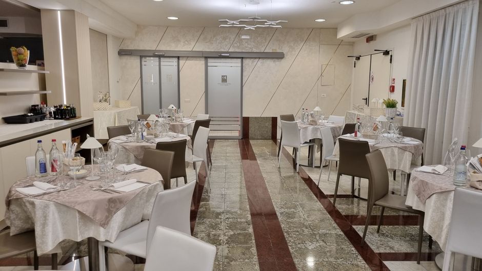 Alfa Fiera Hotel Restaurant