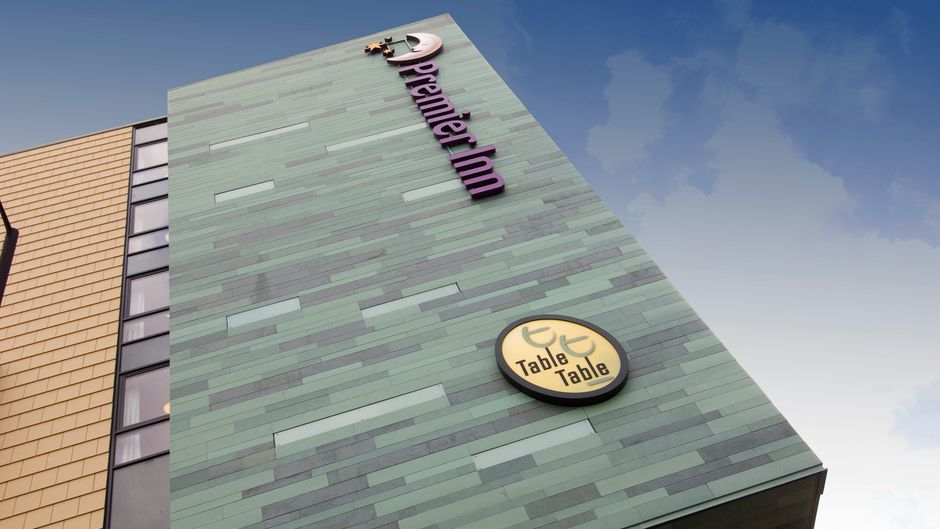 Premier Inn Doncaster Central Exterior