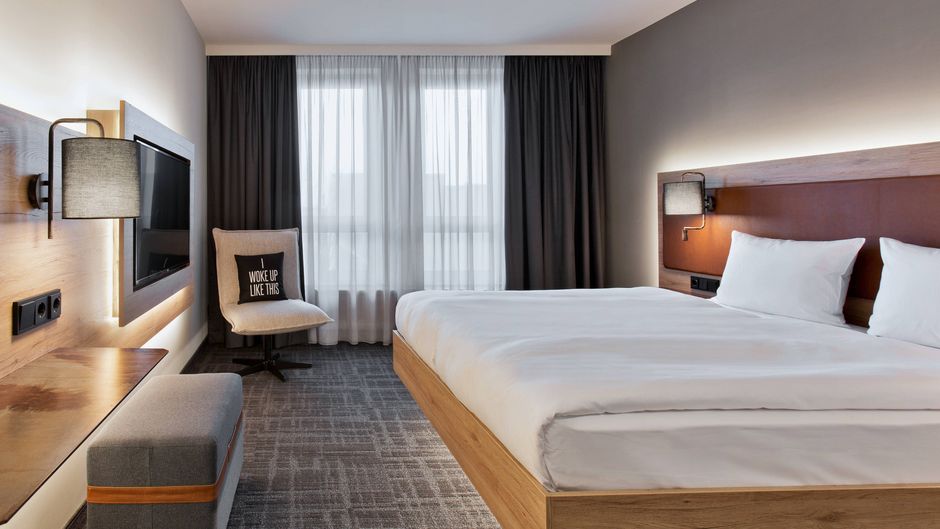 MOXY Berlin Humboldthain Park Room