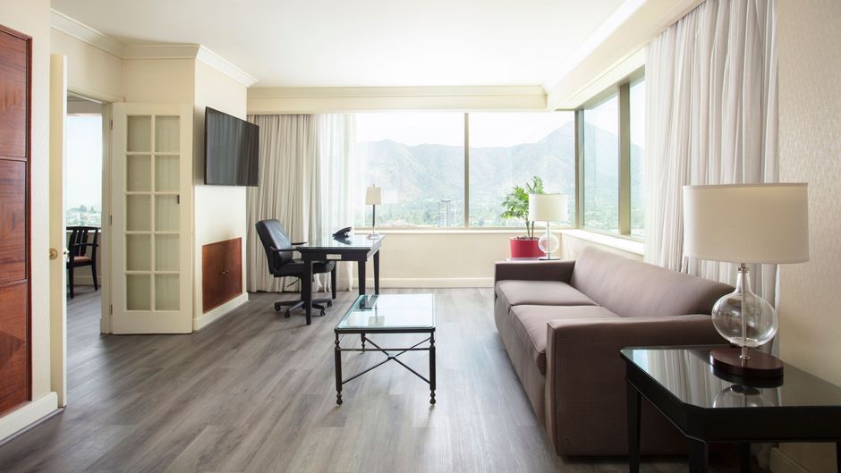 Santiago Marriott Hotel Suite