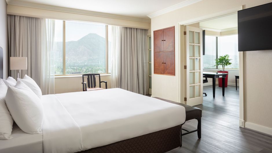Santiago Marriott Hotel Suite
