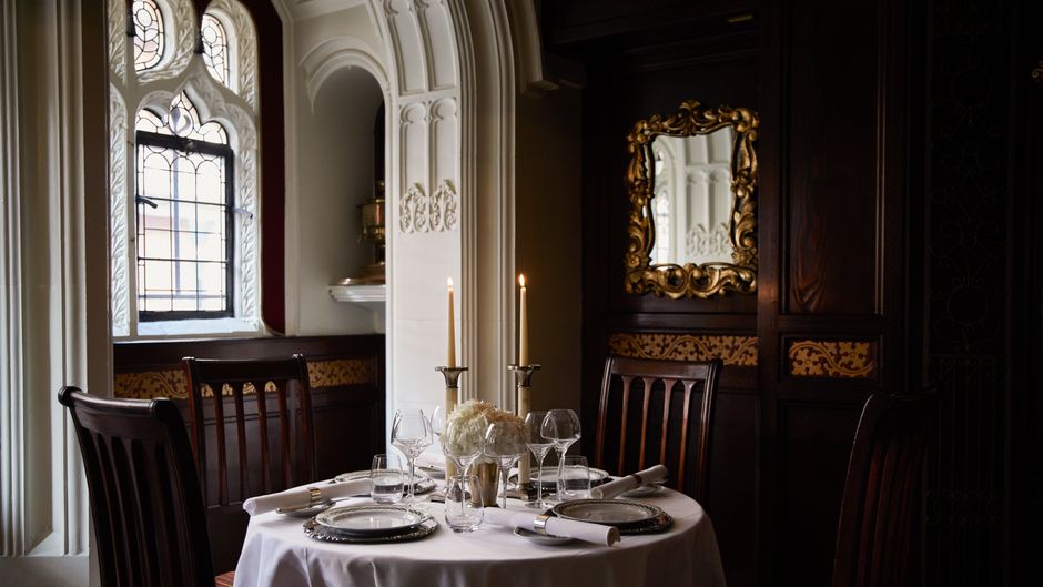 The Milestone Hotel and Residences Restaurant