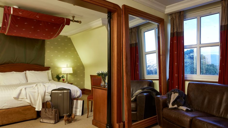 Killarney Plaza Hotel & Spa Suite